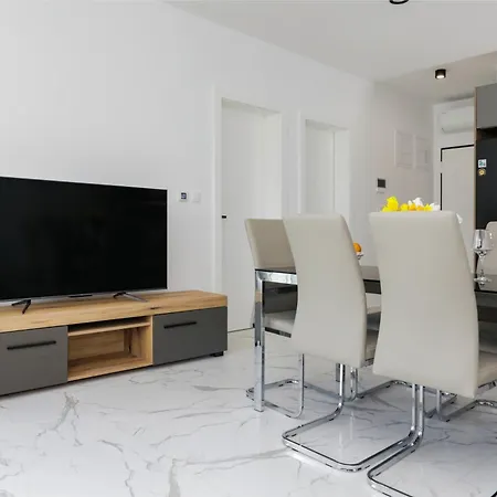 Mirjam Apartman Kaštela Esterno foto