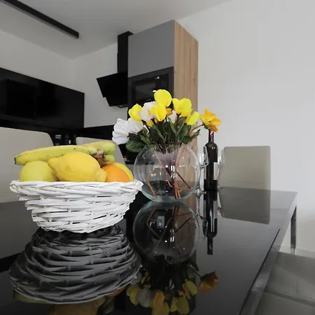 Mirjam Apartman Kaštela Esterno foto